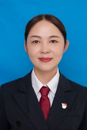黨委委員、紀(jì)委書記  中共黨員   李小枚   工號8108.jpg